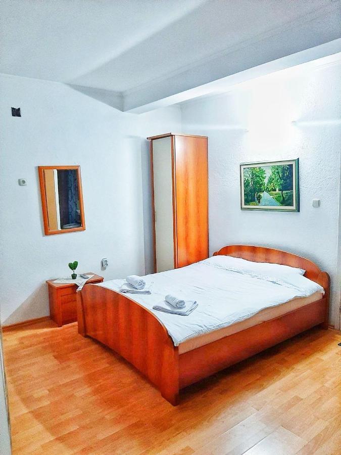 ***Vila Tose D. Kruševo 외부 사진